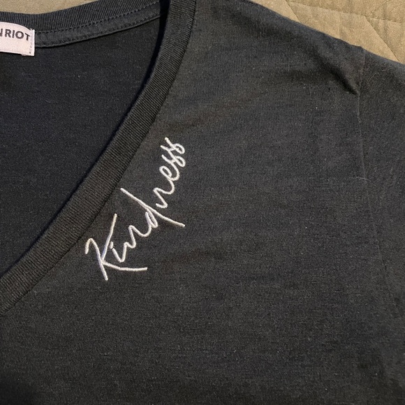 Sub_Urban Riot Kindness v neck tee - Picture 3 of 5